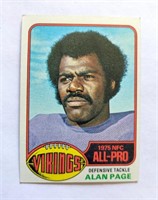 1976 Topps Alan Page Vikings HOF Card #150