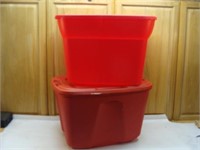 Two Red Totes with One Lid