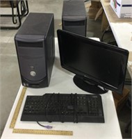 Computer lot w/ a keyboard, monitor, & 2 towers