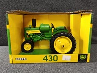 1:16 ERTL John Deere 430 Dealer Edition