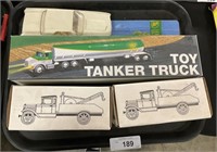 Ertl Truck Banks, BP Advertising Truck.