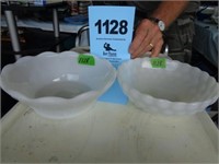 Milkglass bowls