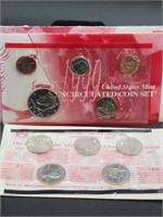 1999 U.S Mint Uncirculated Coin Set