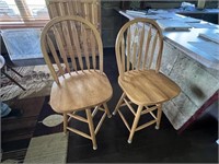 Windsor Style Counter Top Chairs