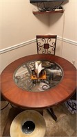 Dining room table w/ 4 chairs