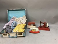 Vintage Doll Sewing Machine & Clothes