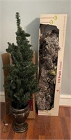 Prelit 9ft Garland & Decorative PreLit 46in Tree