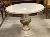 Pedestal table. 21.5"h x 28"d