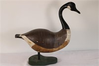 HAND PAINTED & CARVED CANADA GOOSE DECOY ON BASE