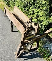 Early Straw bench