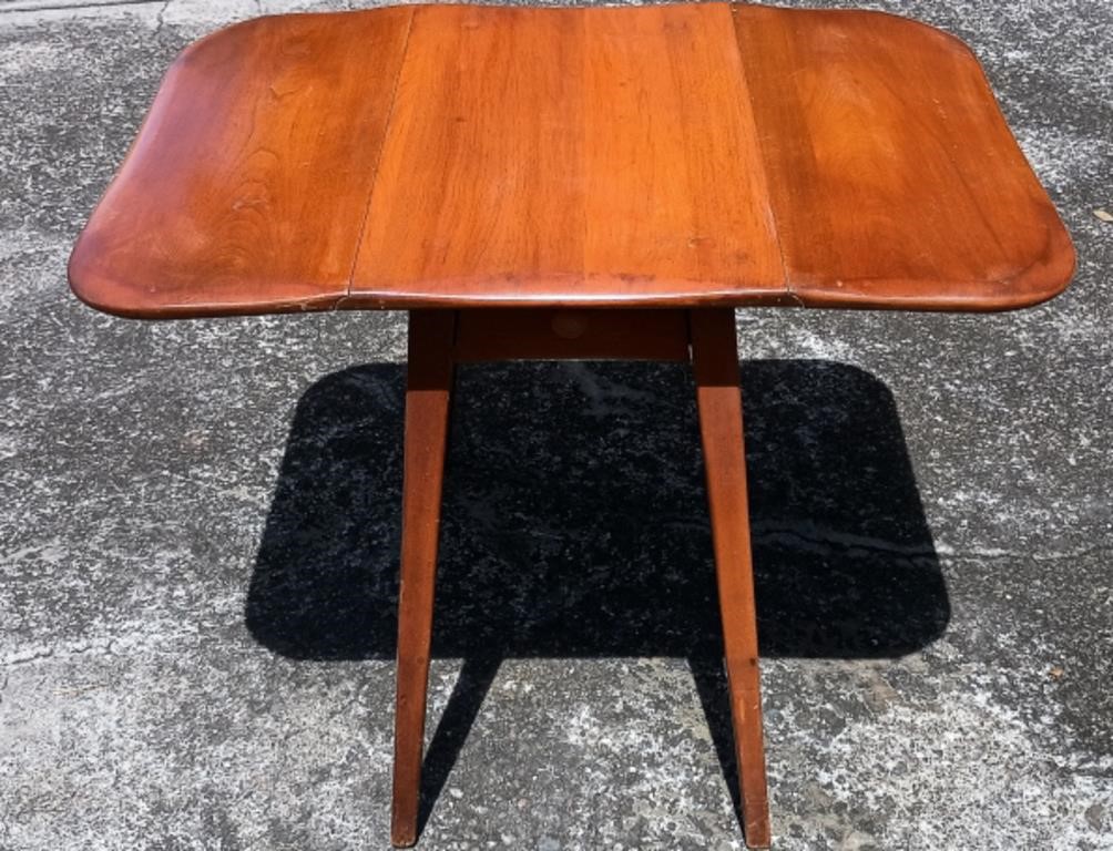 Mid- century solid mahogany drop leaf table