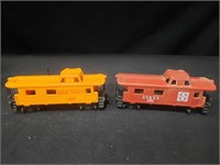 (2) Tyco Train Cabooses