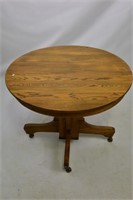 Round Oak Pedestal Extension Dining Room Table