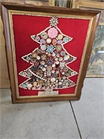 Vintage Broach Christmas Tree Missing some pearls