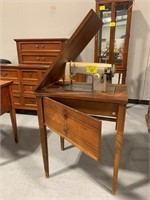 SEARS KENMORE SEWING MACHINE IN WOODEN TABLE