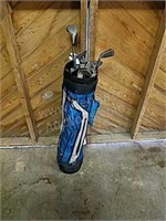 (9)Asst. Golf Clubs w/Bag (Right Hand) Youth Clubs