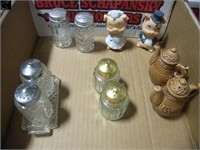 5 sets of salt and pepper shakers