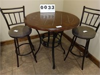 Steve Silver Pub Table and 2x chairs 36R bx 27H