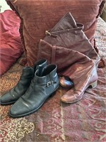 2 Pair of Boots