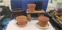 (5) Assorted Planters & (1) Wooden Stool