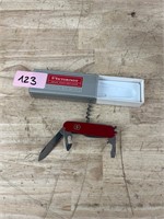 Victorinox Swiss Army Knife