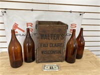 Vintage Walter’s beer picnic wooden box with