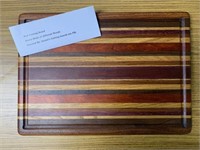 NEW CUTTING BOARD  HAND-MADE OF DIFFERENT WOOD
