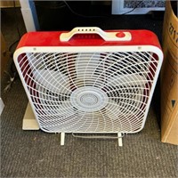 BOX FAN