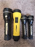 Lot of 4 flashlights