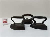Vintage Cast Irons (3)