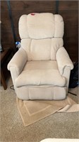 LA-Z-BOY ELECTRIC RECLINER