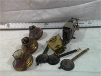 ASSORTMENT WALL CLOCK PARTS