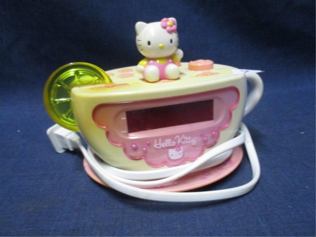 Hello Kitty clock.