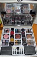 New Make Up Kit In Case