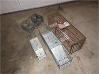 4 Live Animal Traps (Pickup during garage pickup