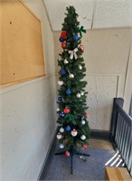 USED Narrow Christmas Tree w/Stand 7ft
