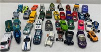 Hot wheels and other toy cars. Lot of 40