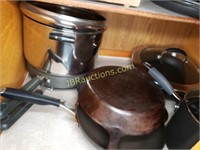 QUALITY COOKWARE & WAGNER WARE CAST IRON PAN