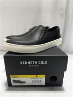 KENNETH COLE  NEW YORK WOMENS SHOE SIZE 6
