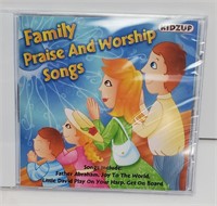 NEW SEALED CD FAMILY PRAISE AND WORSHIP SONGS