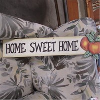 HOME SWEET HOME SIGN