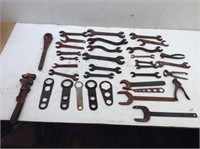 Lg lot of Atq/Vtg Tools  Many Specialized