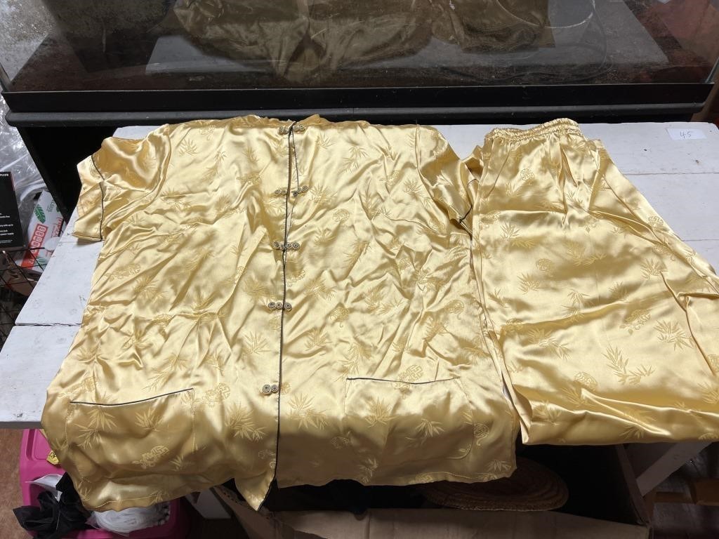 Large women’s oriental gold silk pajamas