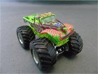 Hot Wheels Monster Jam High Maintenance Toy 1:64