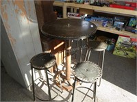 Custom made sawblade table and 4 stools - sturdy