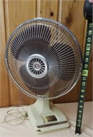 Oscillating Fan (works)