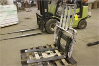 35" Fork Lift Carriage With Back Rest