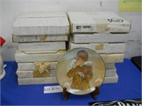 14 COLLECTOR'S PLATES - IN BOXES