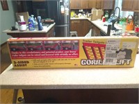 Gorilla Lift ,- trailer tailgate lift assist