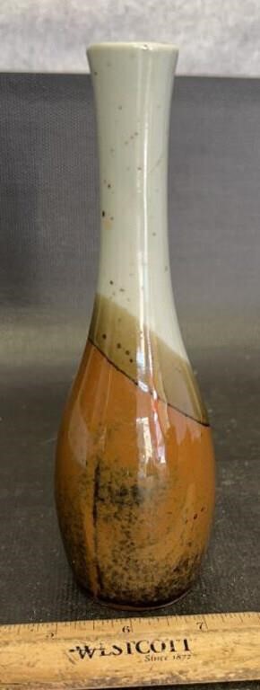 POTTERY VASE